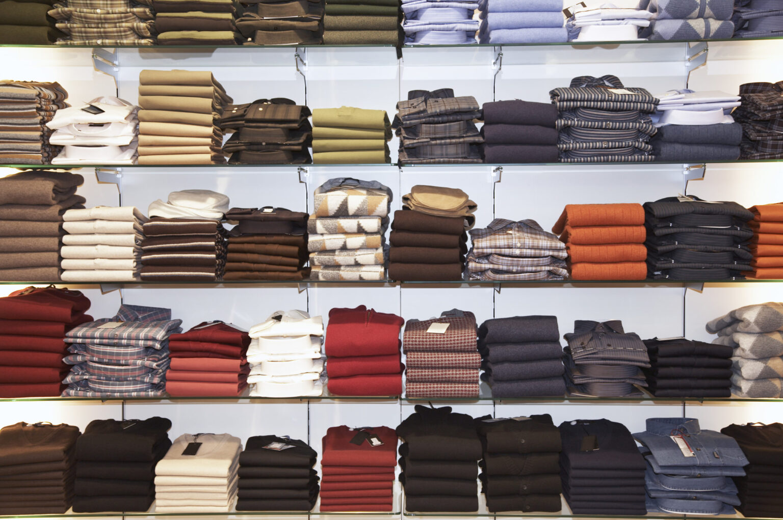 Apparel-Inventory-Management-How-Brands-and-Retailers-Can-Work-Together-with-VMI-scaled