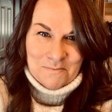 Tracy Kumanchik Headshot